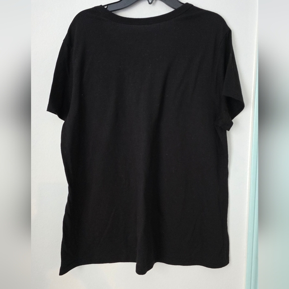 🩷🩷Looney Tunes Bugs Taz Tweety Ladies Neck Detail Shirt Sz xxl (19) - Picture 2 of 7